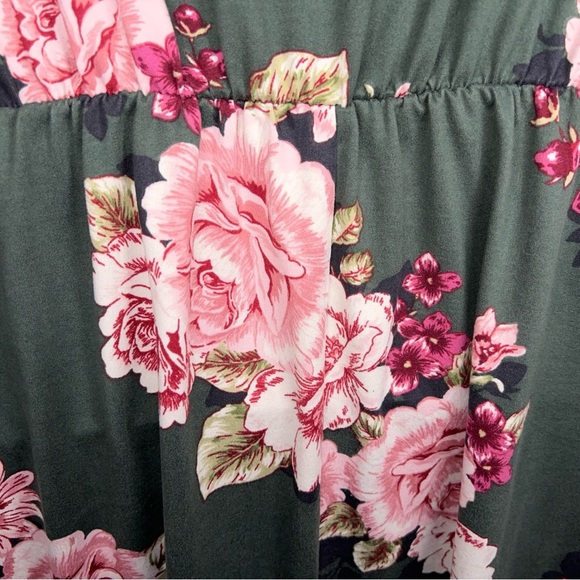 Small Love Fast Live Hard Dress Short Sleeve Green Floral Print Stretch - Picture 7 of 13